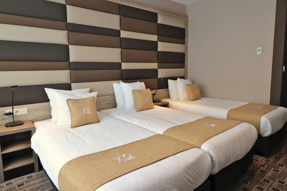 XO Hotels Blue Square Room Type - Standard Triple Room