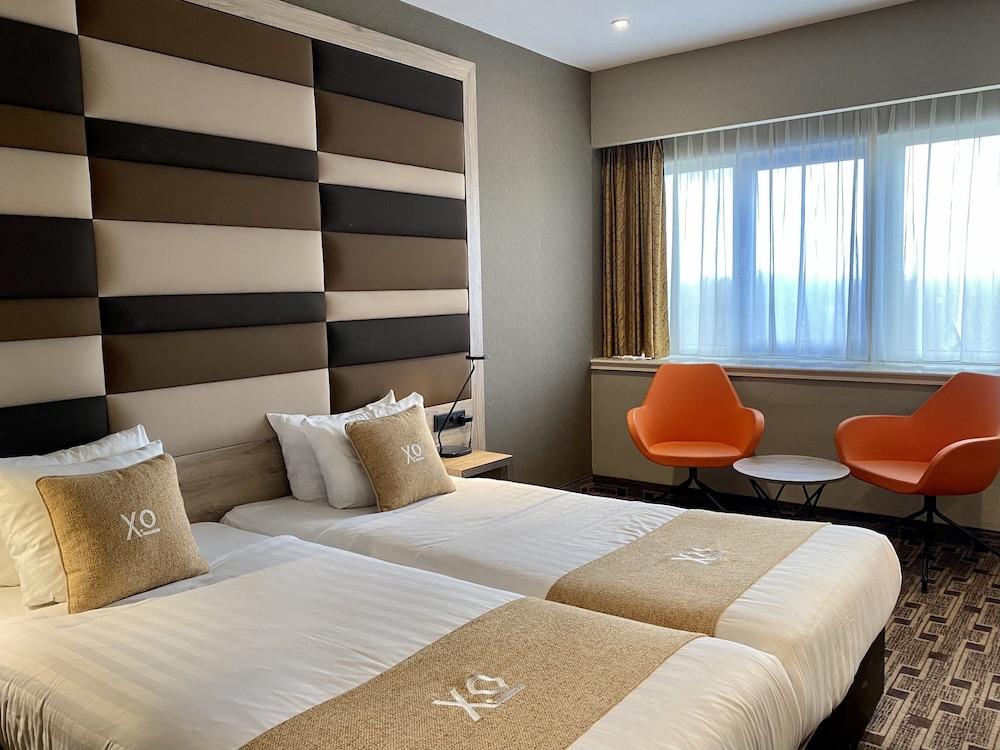 XO Hotels Blue Tower Room Type - Standard Twin Room, 2 Twin Beds