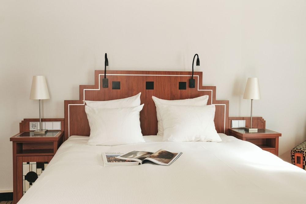 Banks Mansion Room Type - Comfy Room