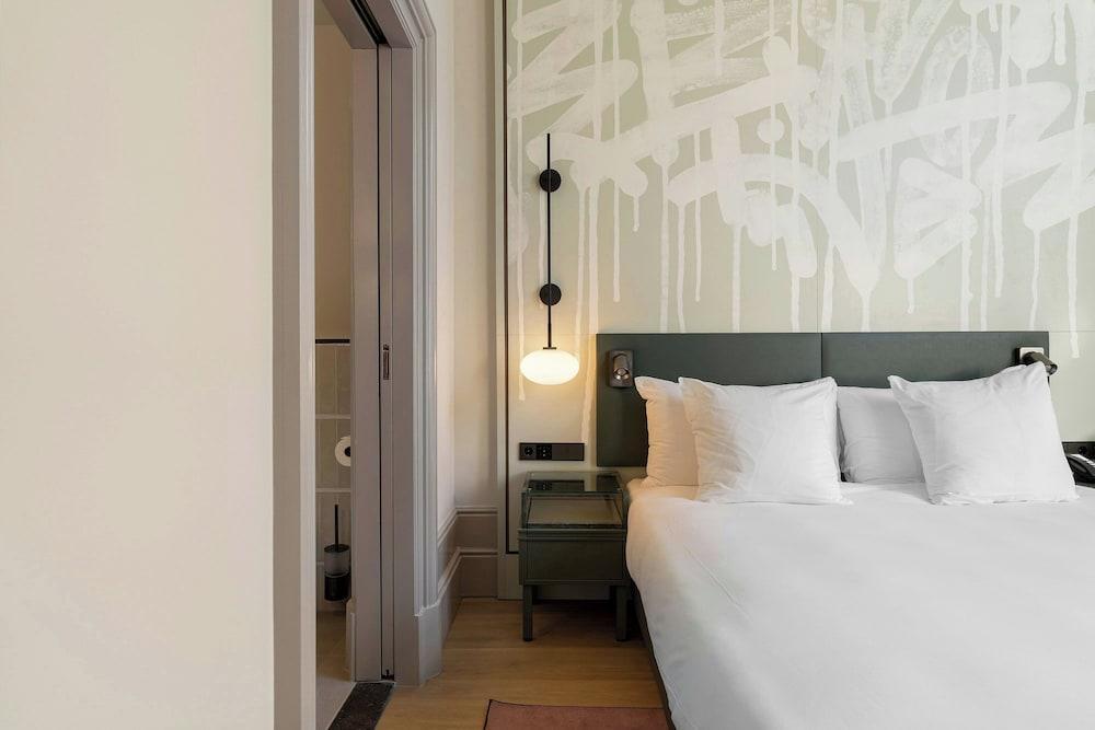 The College Hotel Amsterdam, Autograph Collection - Tap to explore photos