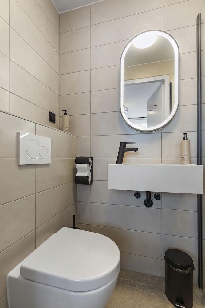 Dutch Design Hotel Vondelpark - Tap to explore photos