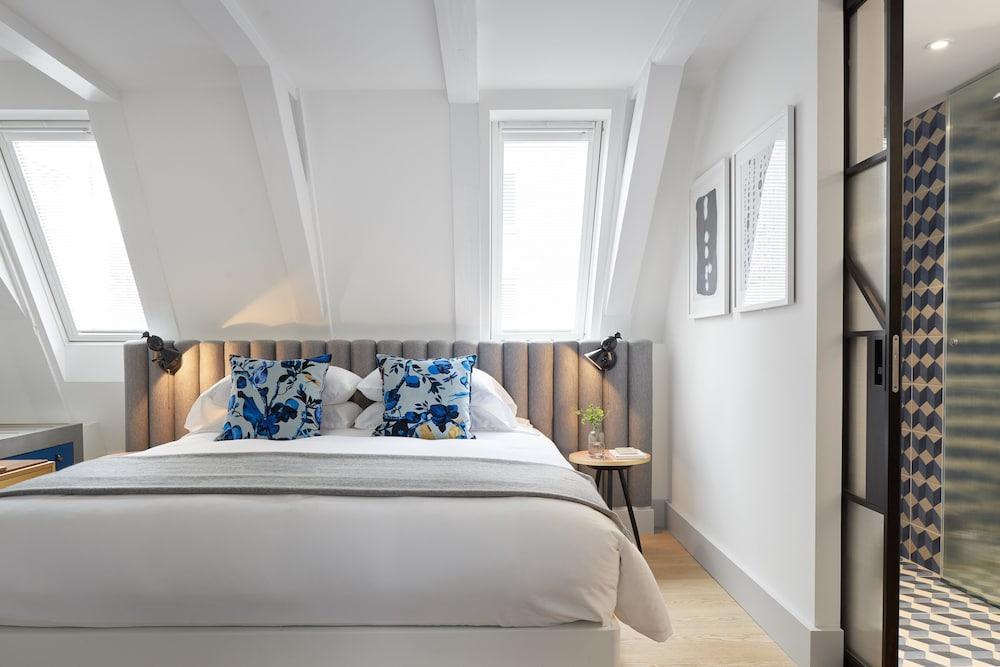 Kimpton De Witt Amsterdam, an IHG Hotel - Tap to explore photos