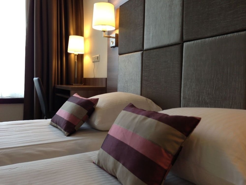 OZO Hotels Cordial Amsterdam Room Type - Deluxe Double Room, City View OZO Hotels Cordial Amsterdam Room Type - Deluxe Double Room, City View