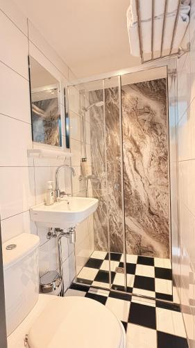 Hotel Damsquare Room Type - Double Room