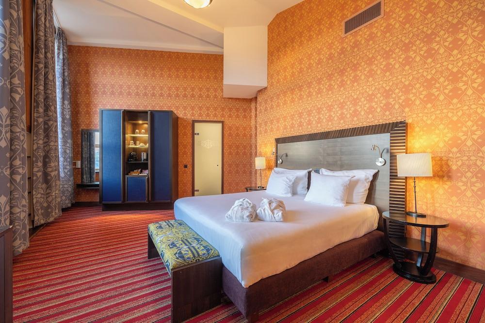 Grand Hotel Amrâth Amsterdam Room Type - Junior Suite