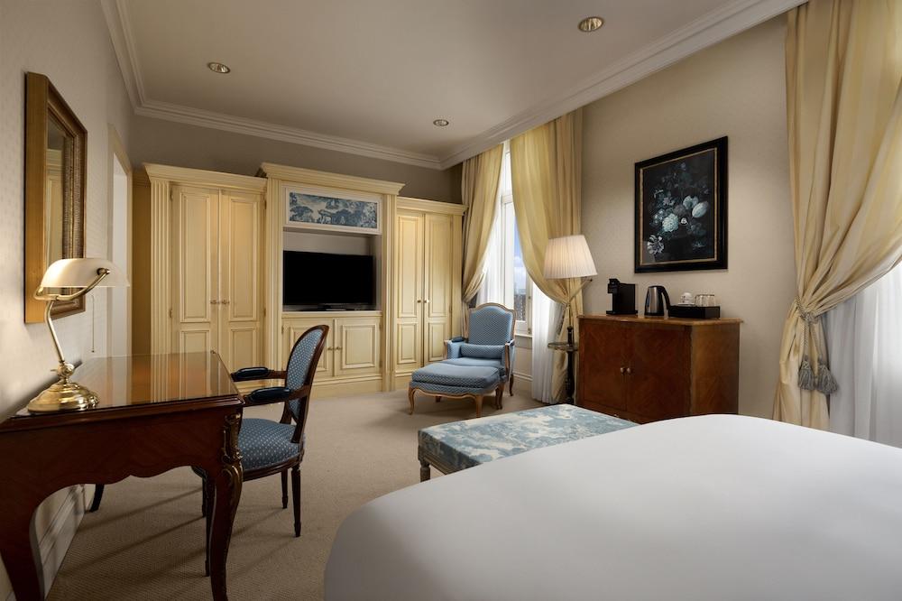 InterContinental AMSTEL AMSTERDAM Room Type - Premium Room, 1 King Bed, River View