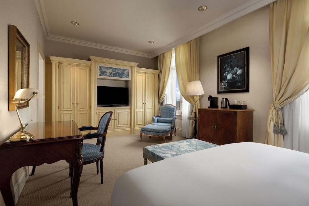 InterContinental AMSTEL AMSTERDAM Room Type - Premium Room, 1 King Bed, River View