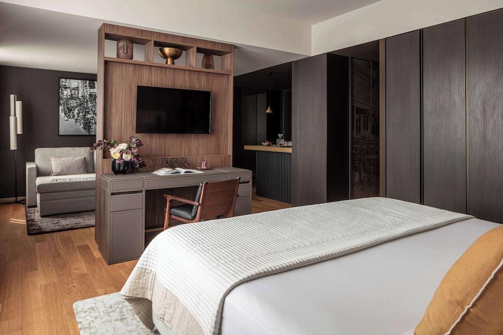 Anantara Grand Hotel Krasnapolsky Amsterdam - Tap to explore photos