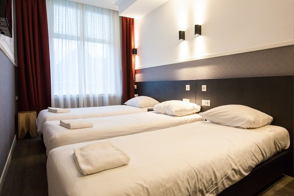 Hotel Manofa Room Type - Triple Room