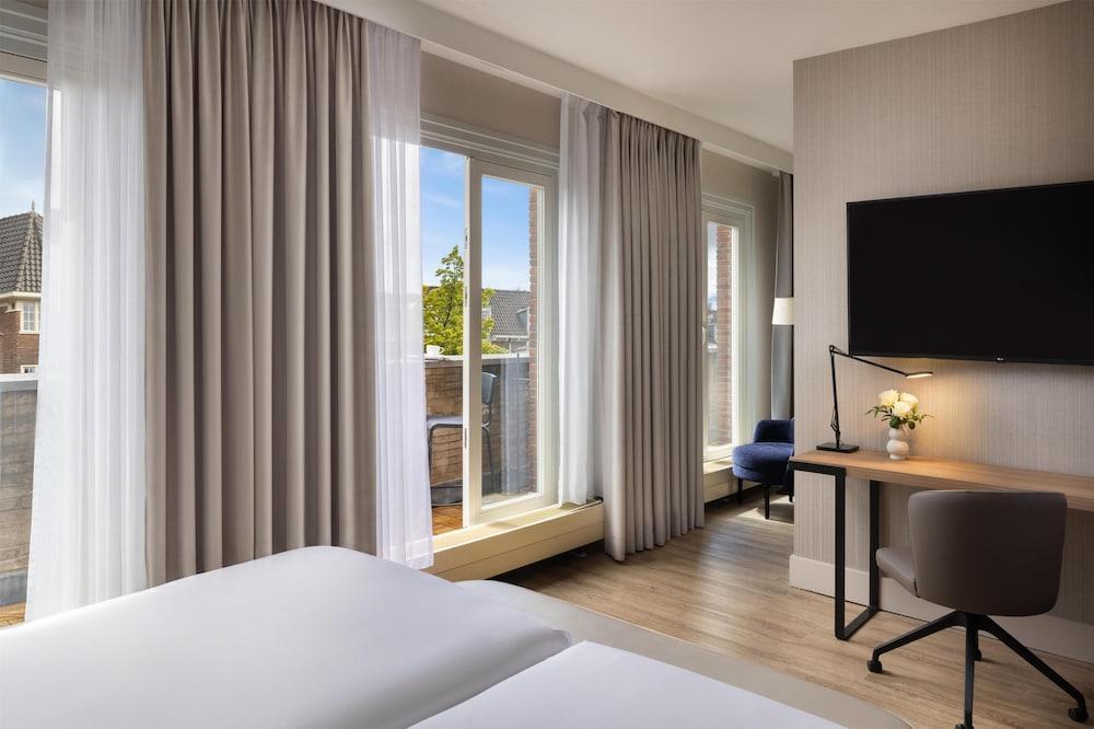 NH Amsterdam Leidseplein Room Type - Standard Balcony Room