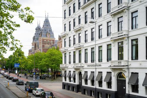 Leonardo Hotel Amsterdam Museum Quarter - Tap to explore photos