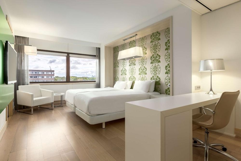 NH Amsterdam Zuid Room Type - Superior room