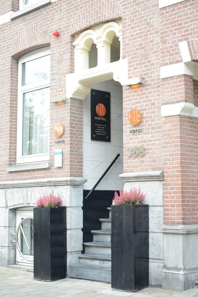 NL Hotel District Leidseplein - Tap to explore photos