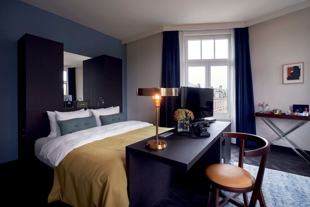 Park Centraal Amsterdam, part of Sircle Collection Room Type - Junior Suite, 1 King Bed Park Centraal Amsterdam, part of Sircle Collection Room Type - Junior Suite, 1 King Bed
