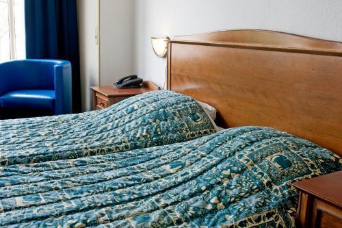 Hotel Prins Hendrik - Tap to explore photos