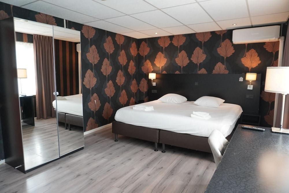 Westlake Hotels Amsterdam Room Type - Standard Room, 1 Double Bed