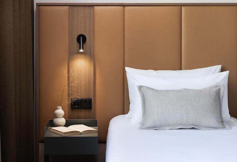 NH City Centre Amsterdam Room Type - Standard Single Room