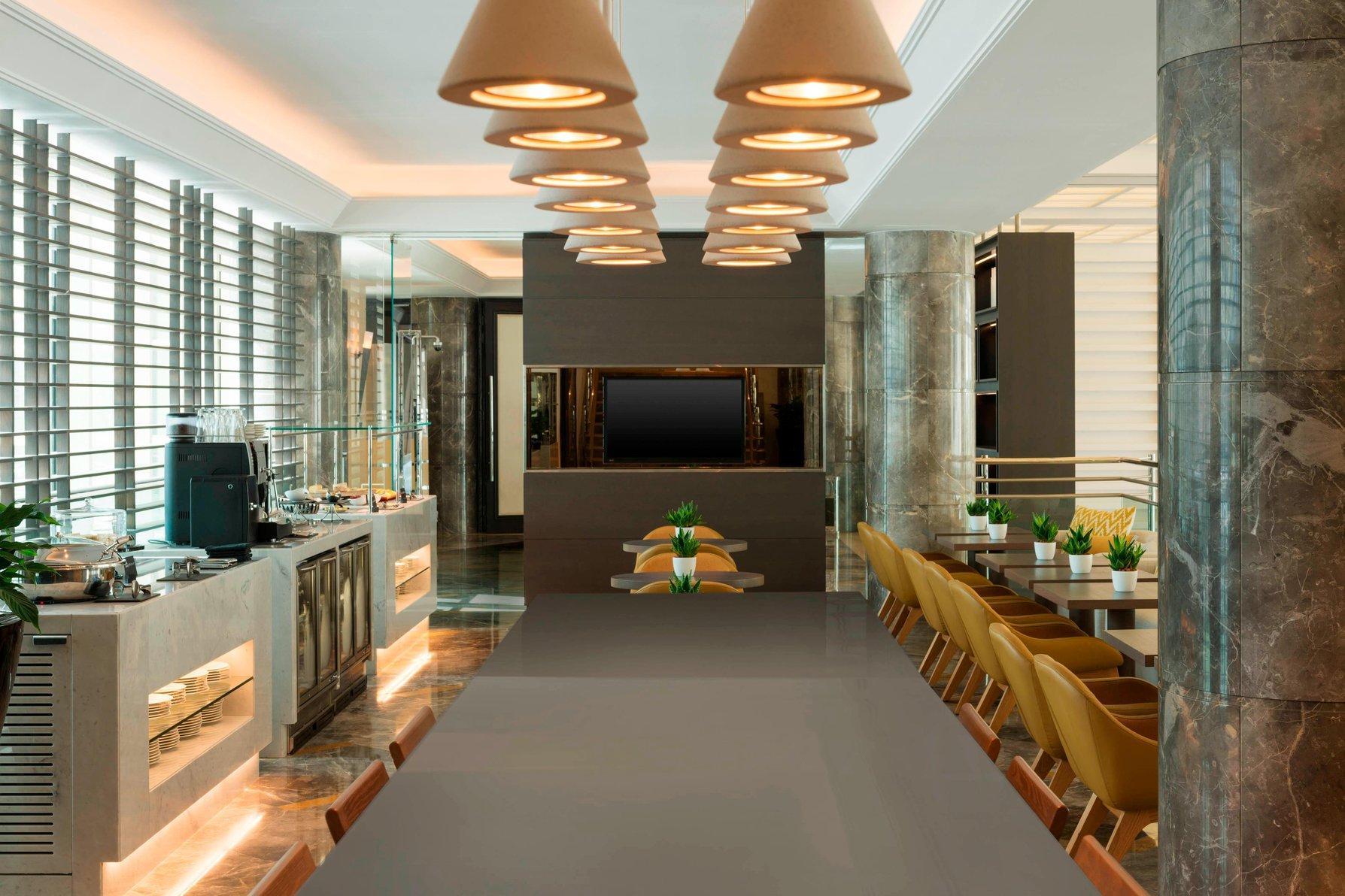 Le Royal Meridien Abu Dhabi Room Type - Le Royal Room, Guest room, 1 King or 2 Twin