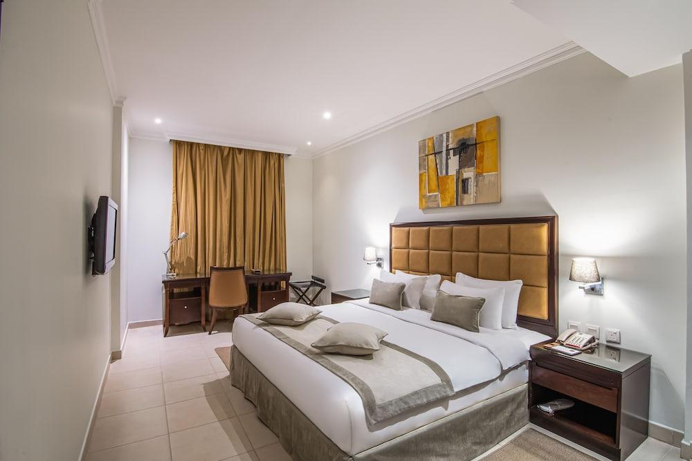 Corp Executive Hotel Doha Suites Room Type - Junior Suite