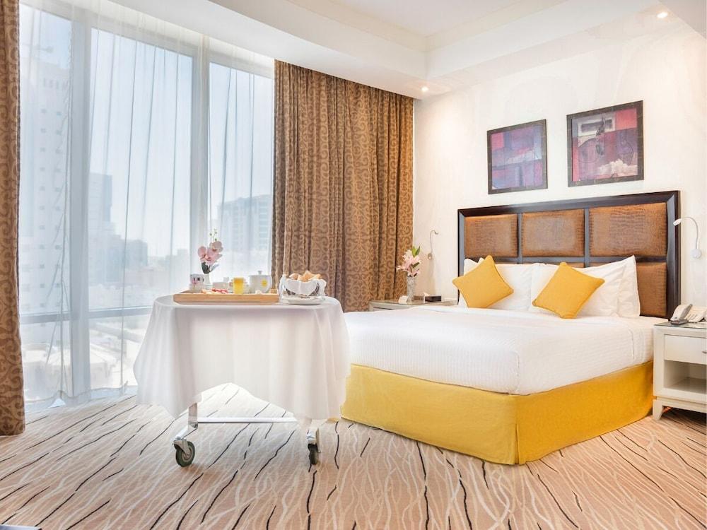 Plaza Inn Hotel Doha Room Type - Executive Suite King Room