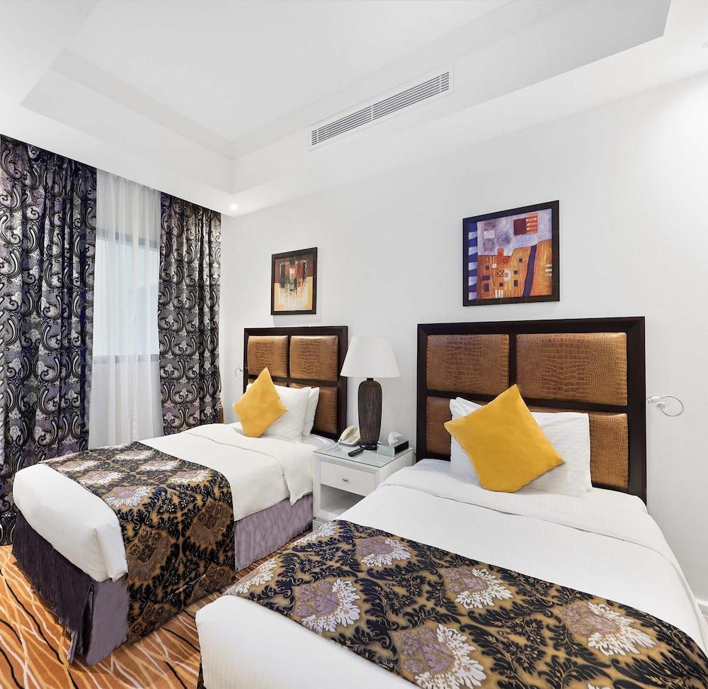 Plaza Inn Hotel Doha Room Type - Executive Suite Twin Room