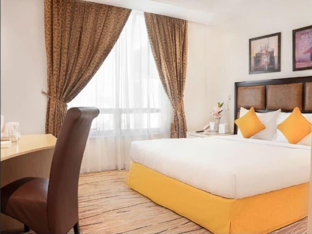 Plaza Inn Hotel Doha Room Type - Standard Room