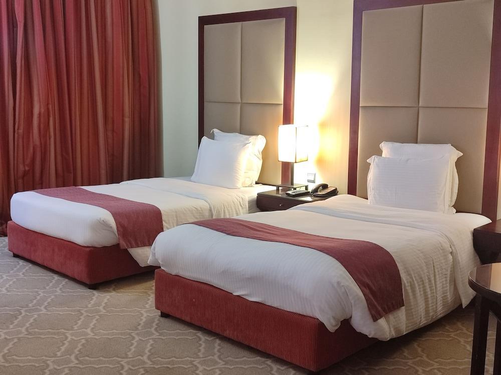 Grand Regal Hotel Room Type - Deluxe Twin Room