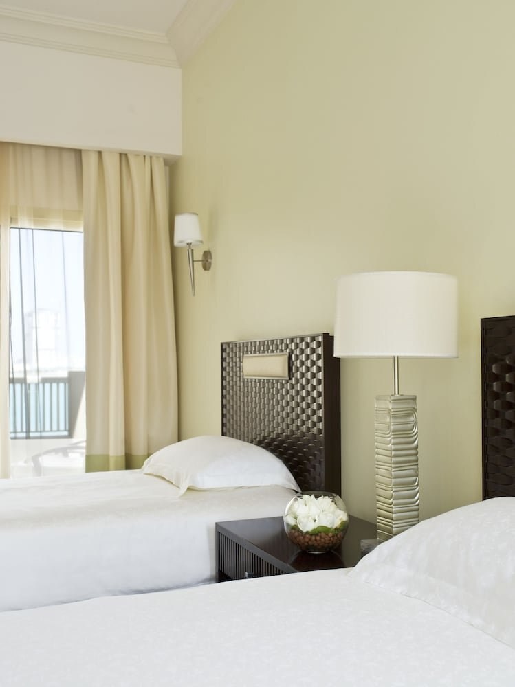 Grand Hyatt Doha Hotel and Villas Room Type - Two Bedroom Ground Floor Villa Grand Hyatt Doha Hotel and Villas Room Type - Two Bedroom Ground Floor Villa