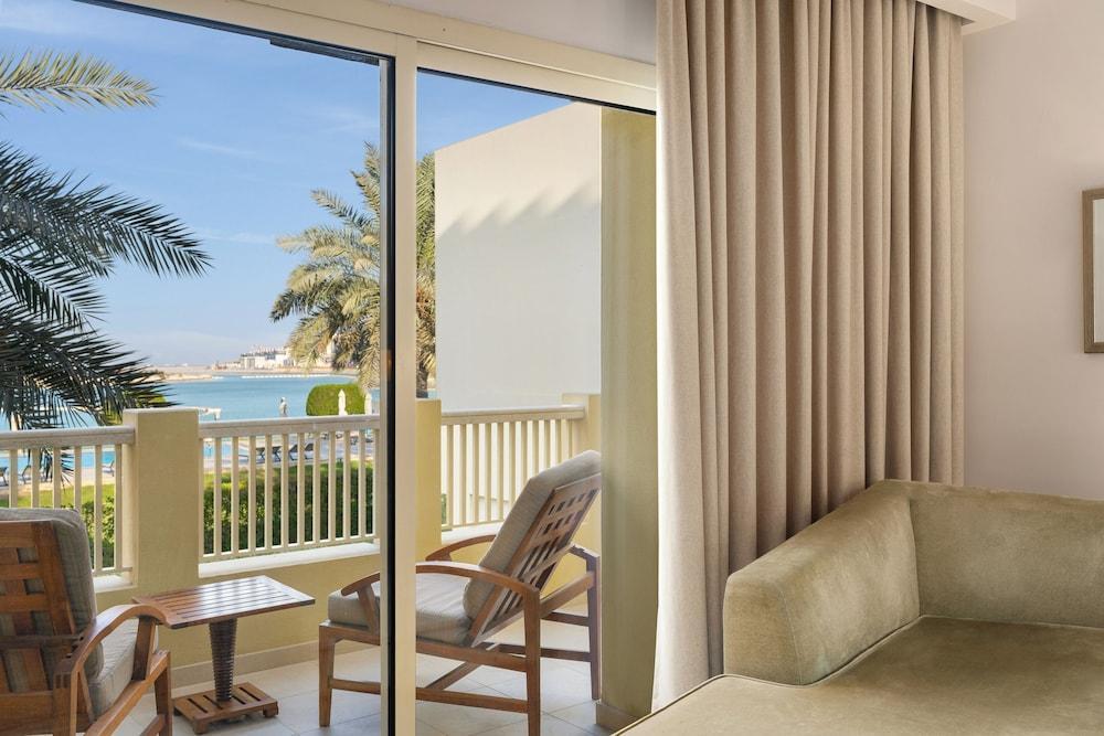Grand Hyatt Doha Hotel and Villas Room Type - Four Bedroom Beachfront Villa Grand Hyatt Doha Hotel and Villas Room Type - Four Bedroom Beachfront Villa