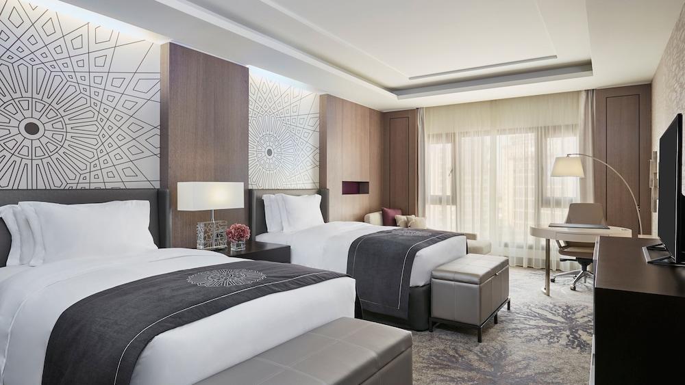 InterContinental Doha, an IHG Hotel Room Type - 2 Twin Classic Club Lounge Access City View InterContinental Doha, an IHG Hotel Room Type - 2 Twin Classic Club Lounge Access City View