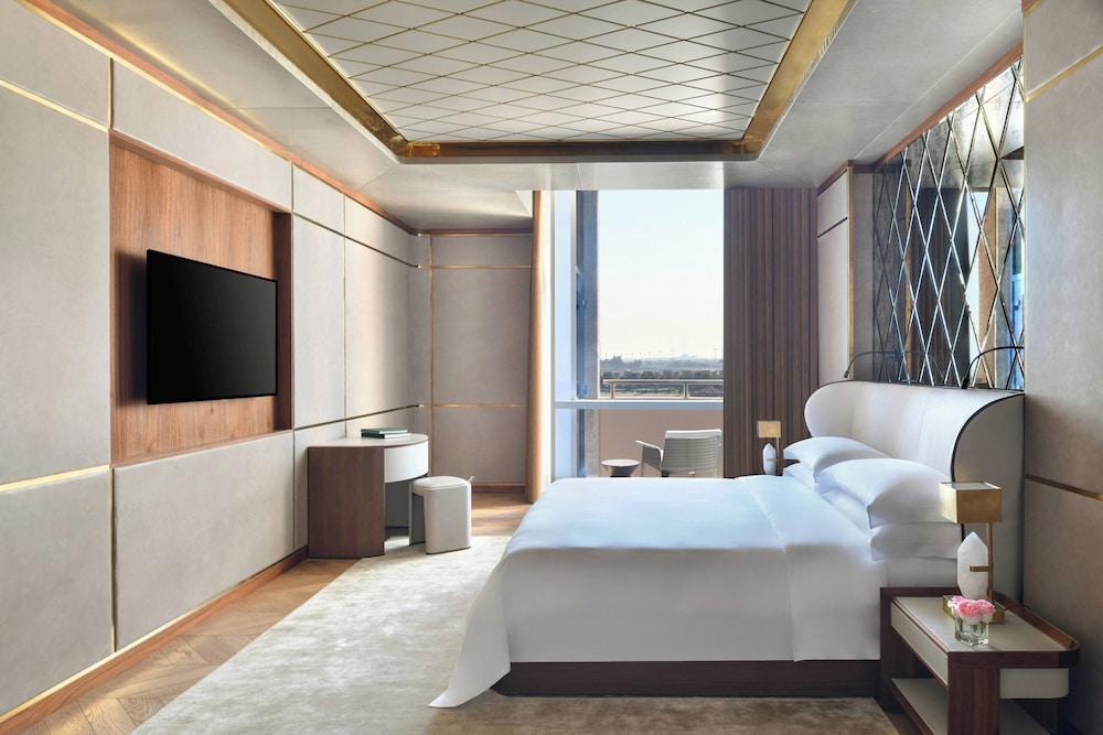 The Ritz-Carlton, Doha - Tap to explore photos