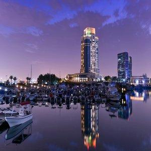 The Ritz-Carlton, Doha - Tap to explore photos