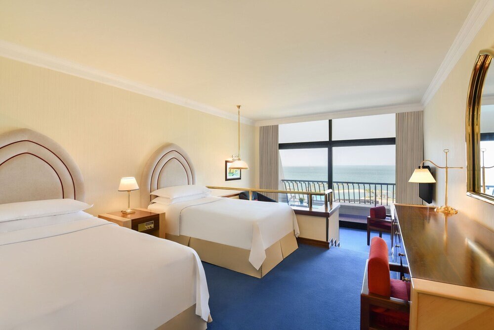 Sheraton Grand Doha Resort & Convention Hotel Room Type - Deluxe Room, 2 Twin Beds, Balcony, Sea View Sheraton Grand Doha Resort & Convention Hotel Room Type - Deluxe Room, 2 Twin Beds, Balcony, Sea View