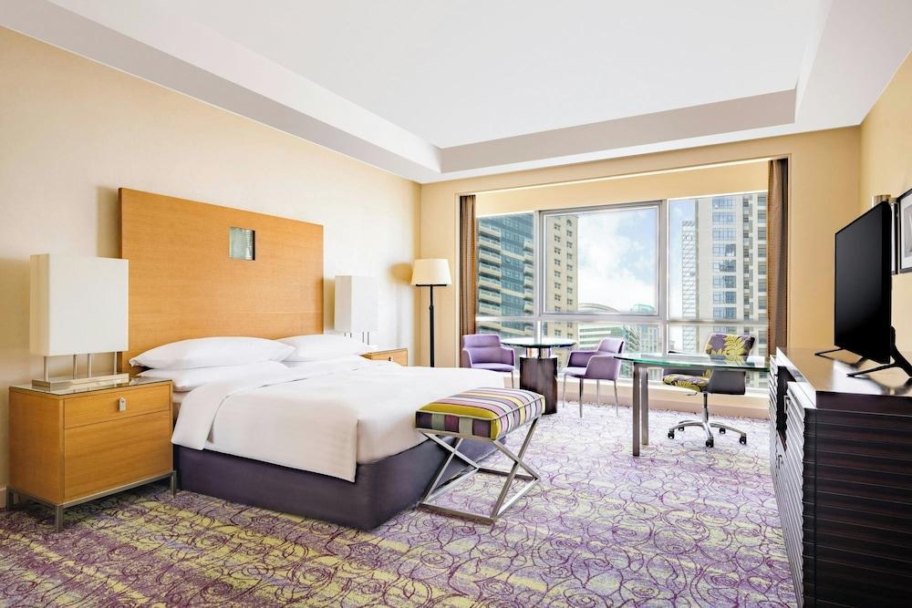 Qabila Westbay Hotel by Marriott Room Type - Studio, 1 King Bed, Smoking, City View