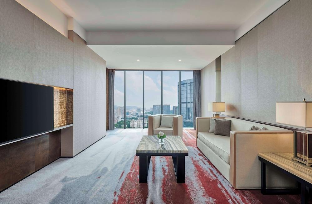 Hilton Guangzhou Tianhe - Tap to explore photos