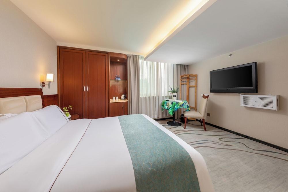 Haijun Hotel Room Type - King Bed River View