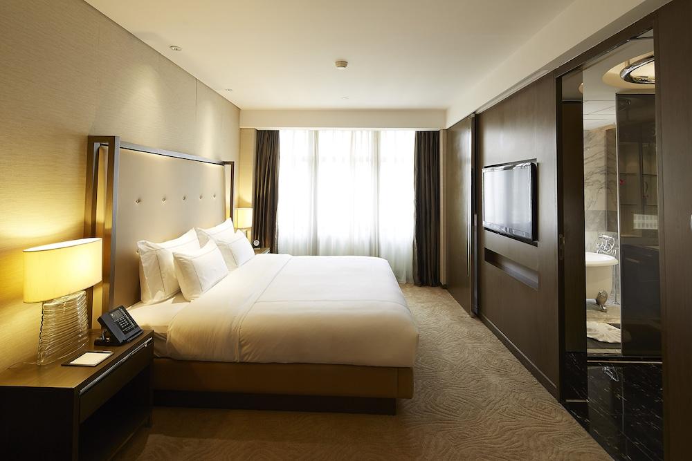 Baiyun Hotel Guangzhou Room Type - Deluxe Suite