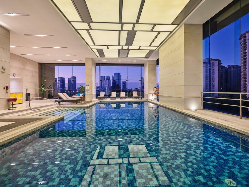 Four Points by Sheraton Guangzhou, Tianhe - Tap to explore photos