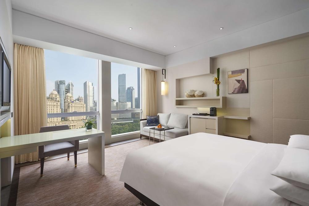 Grand Hyatt Guangzhou Room Type - Club Double Room, 1 King Bed