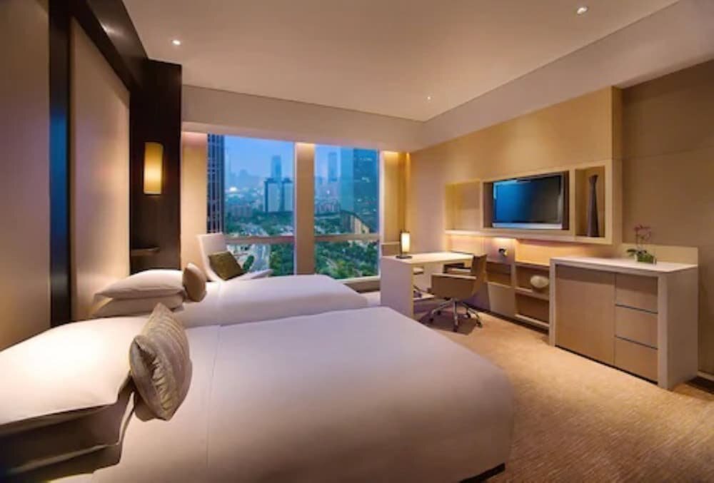 Grand Hyatt Guangzhou Room Type - Twin Room, Room, Garden View Grand Hyatt Guangzhou Room Type - Twin Room, Room, Garden View