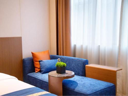 Guangdong Yingbin Hotel Room Type - Elegant Twin Room（Baiyun）