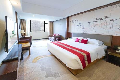 Guangdong Yingbin Hotel Room Type - Business King Room（Baiyun）