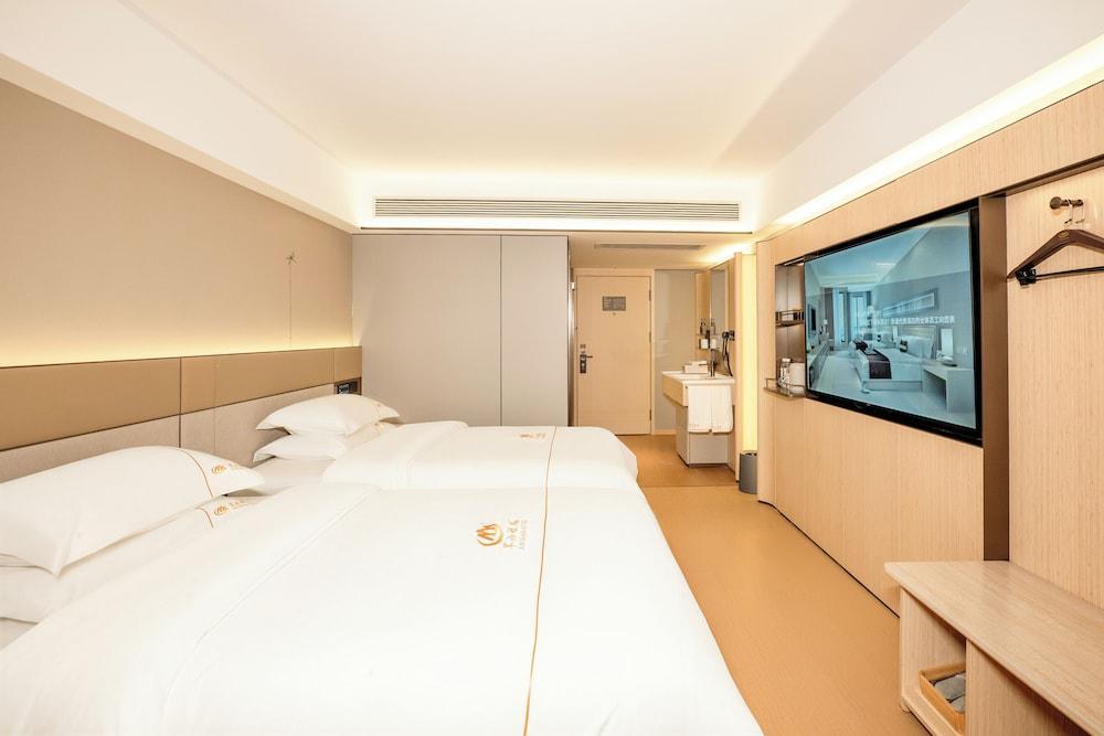 Junshan Hotel - Tap to explore photos