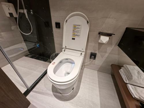 Liuhua Hotel Room Type - Superior Double Room