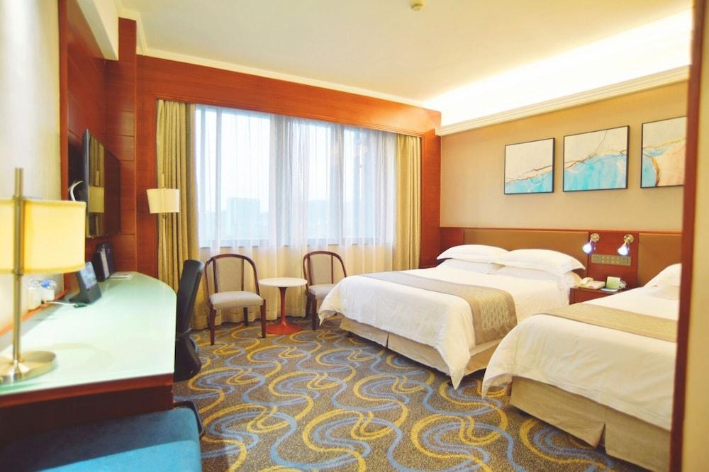 Ocean Hotel Guangzhou Room Type - Deluxe Family Room