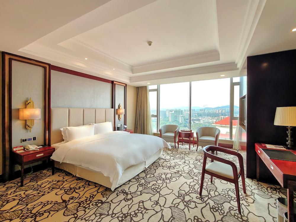 Soluxe Hotel Guangzhou Room Type - Deluxe Garden View  King Bed Room