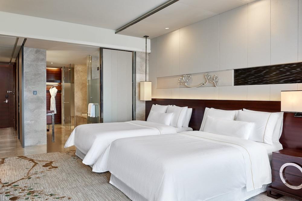 The Westin Pazhou Room Type - Executive Room, 2 Double Beds