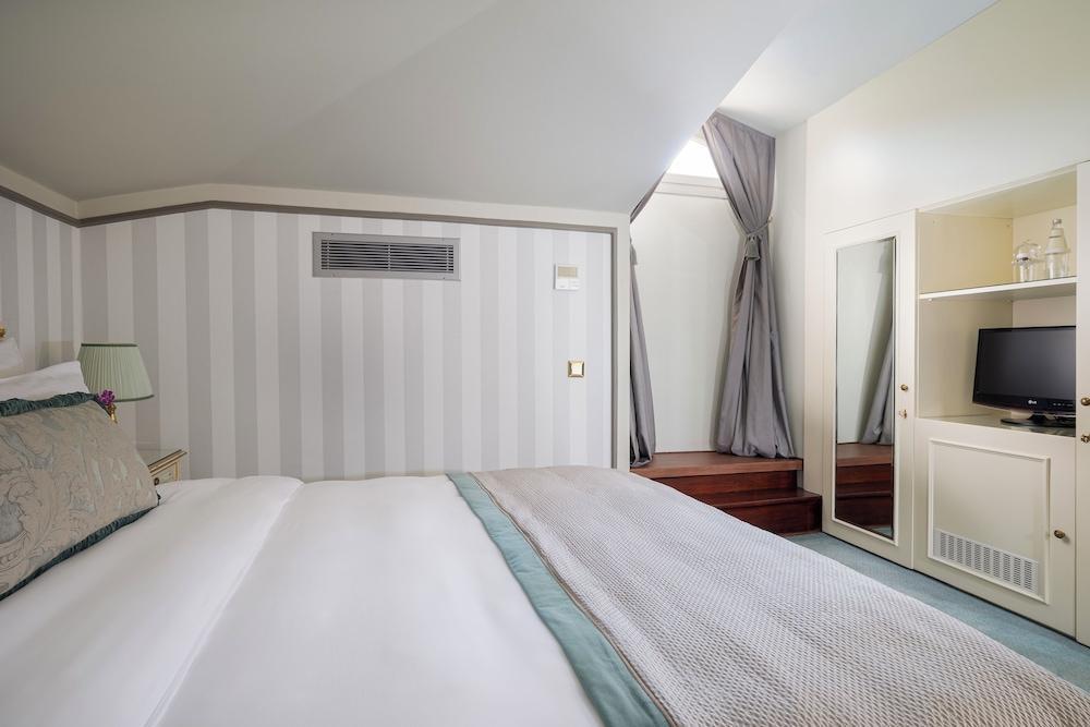 Bosphorus Palace Hotel - Special Class Room Type - Standard Room (Attic Floor, No View)
