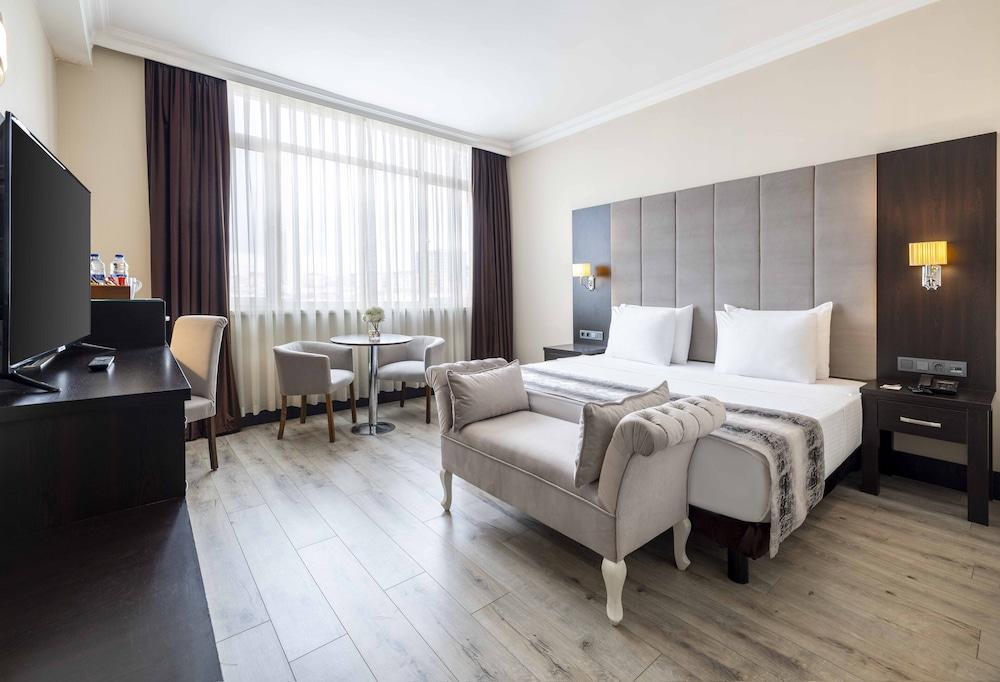 Elite Hotel Dragos Room Type - Executive Double Room