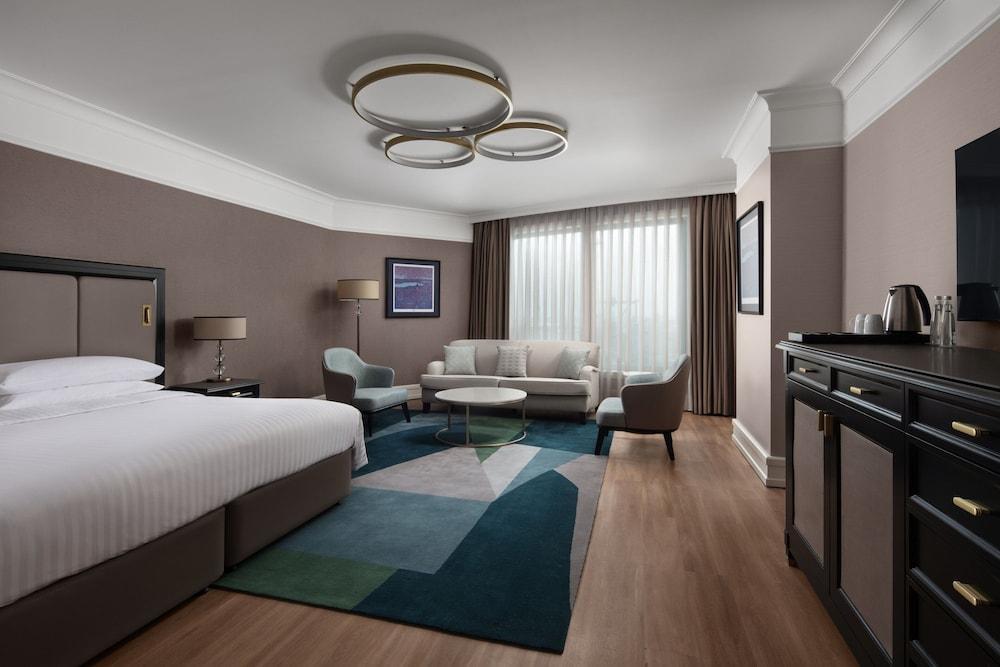 Istanbul Marriott Hotel Pendik Room Type - Room, 1 King Bed, Sea View
